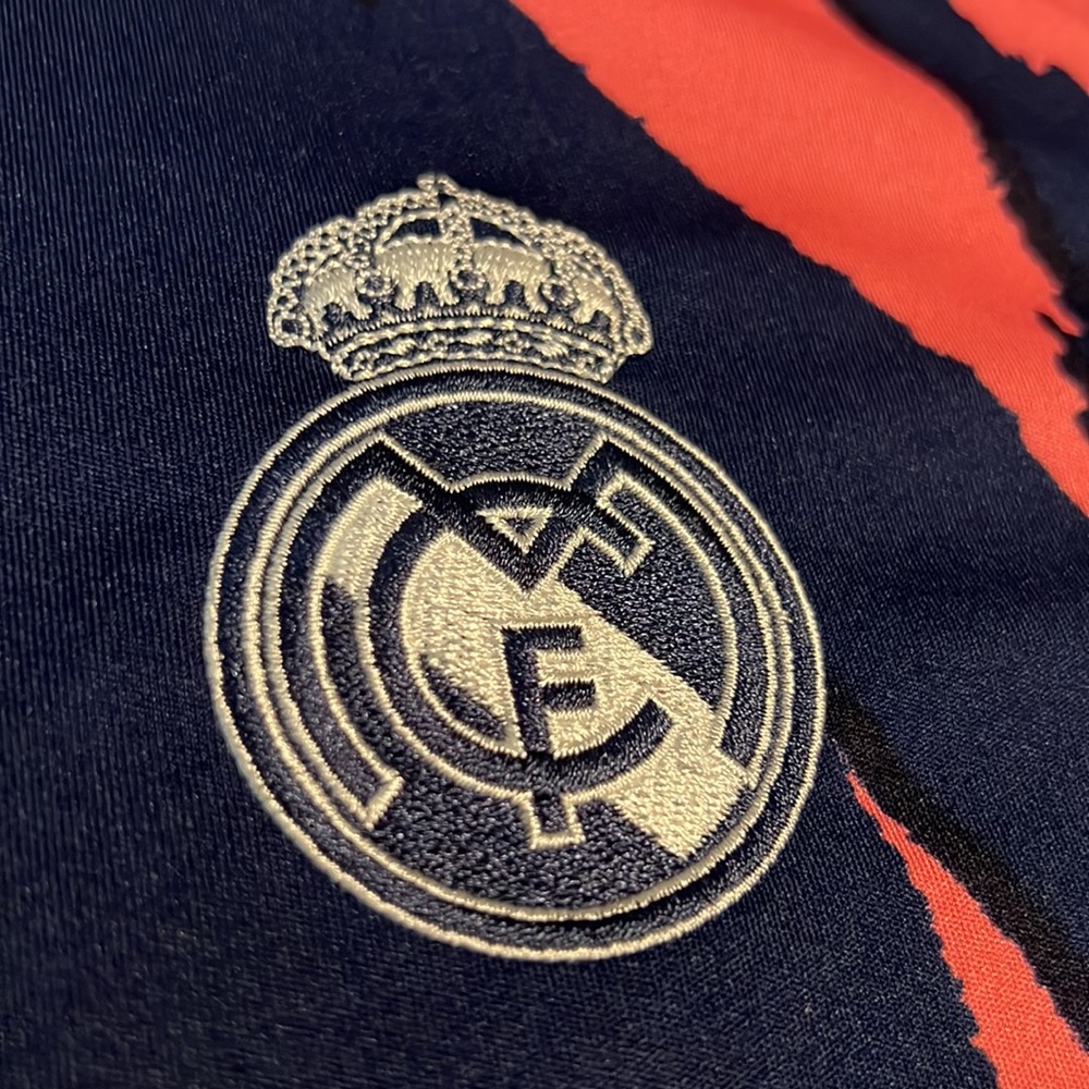 Real Madrid Adidas 2020-21 Pre-Match Jersey - Picture 2 of 7